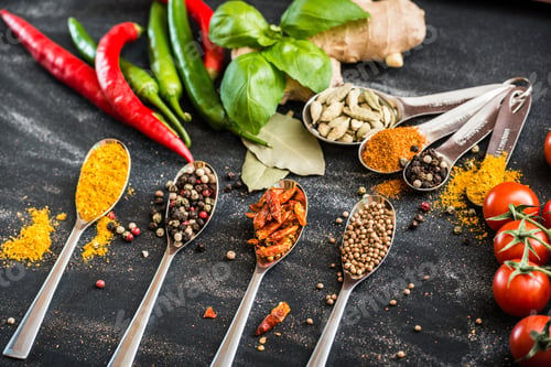 Preview: spoons with spices