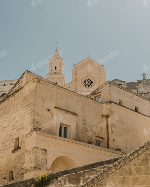 Preview: Vertical shot of the Cathedral of San Sabino in Bari, Italy