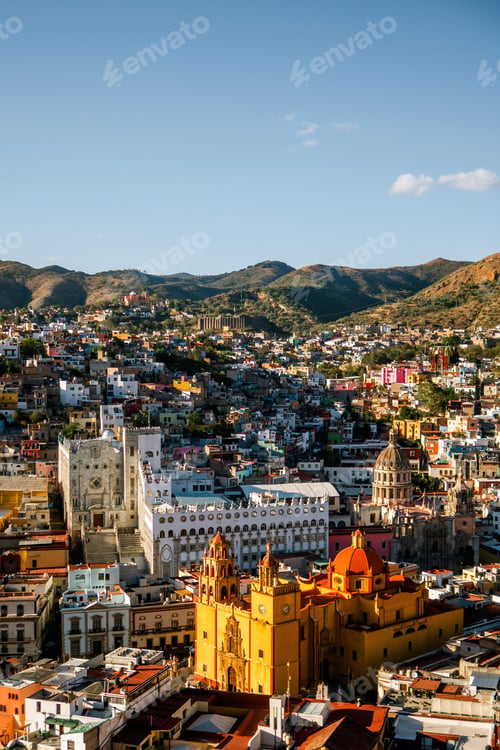Preview: Guanajuato City Skyline and Natural Ambiance