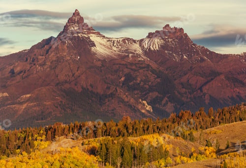 Preview: Autumn mountains