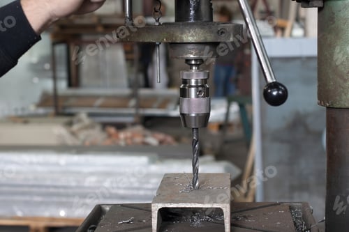 Preview: metal drilling