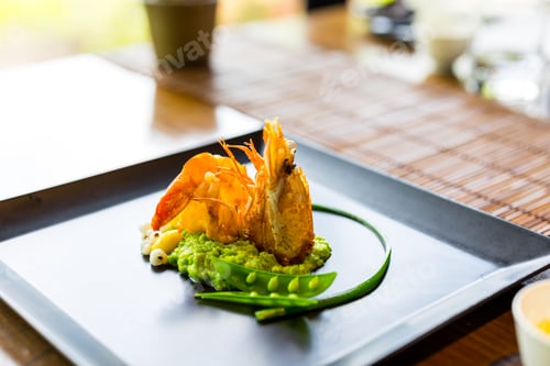 Preview: Fine dinning grill shrimp with green bean in the restaurant