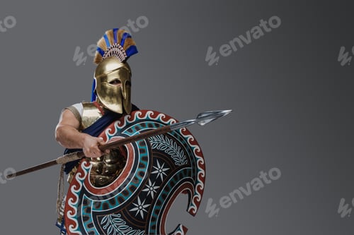 Preview: Furious spearman from antique greece against grey background