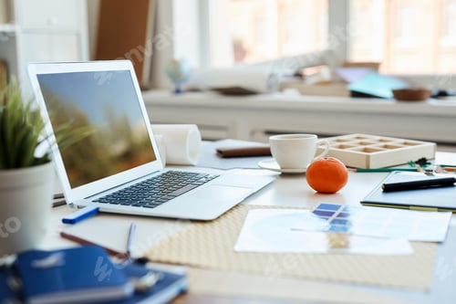 Preview: Creative space for work