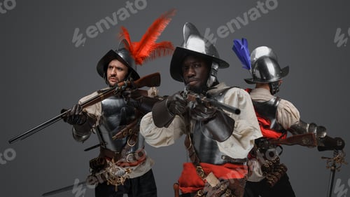 Preview: Squad of three medieval conquistadors with flintlock rifles