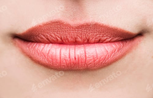 Preview: Woman's lips and smile close up