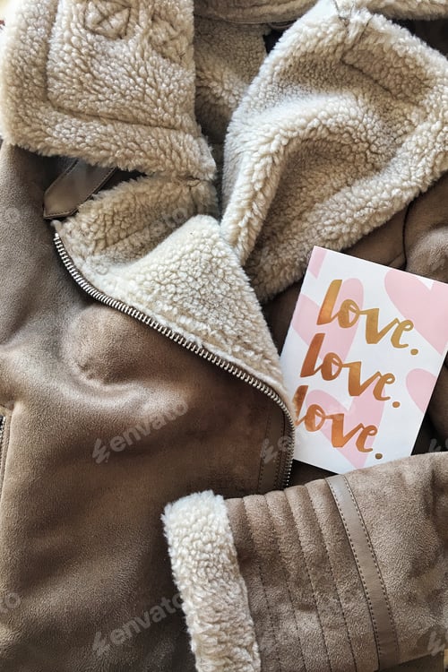 Preview: Winter fashion. Coat and card love with hearts