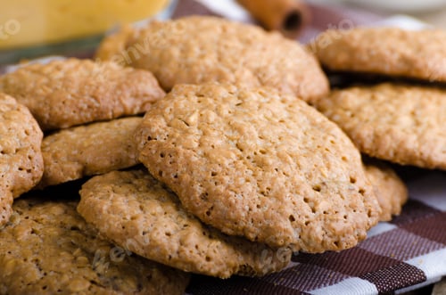 Preview: Homemade cookies with pumpkin cinnamon dip