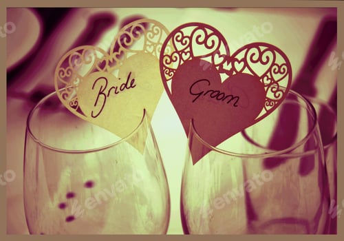 Preview: bride and groom heart shaped signs on wine glasses