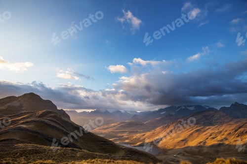 Preview: Cordillera