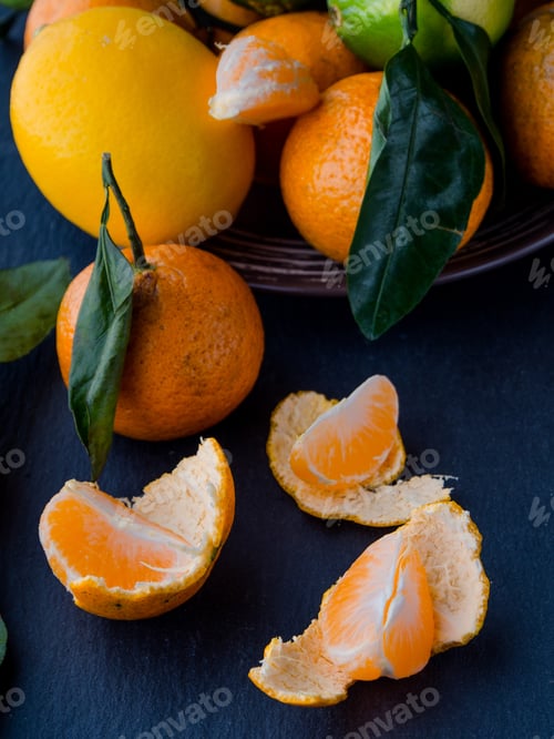 Preview: Tangerines, lemons and limes