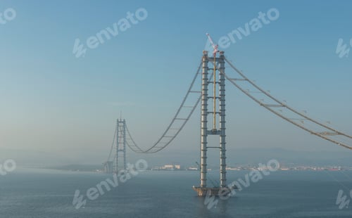 Preview: The Osmangazi Bridge is a suspension bridge of Turkey.