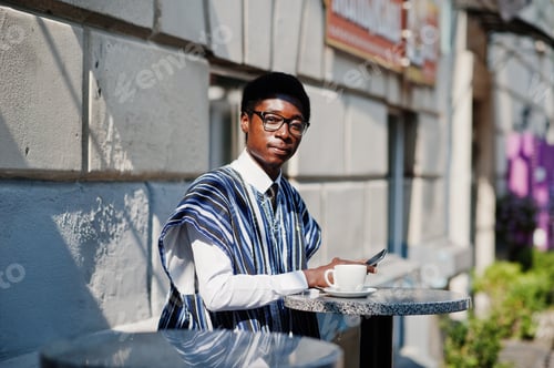 Preview: African man in traditional clothes