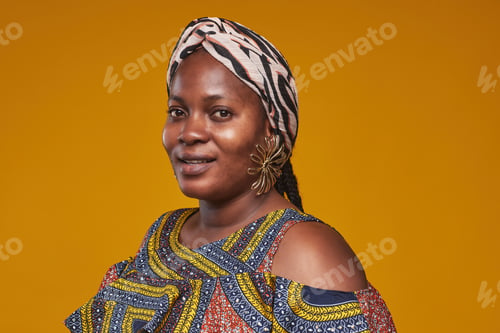 Preview: African beautiful woman in accessories