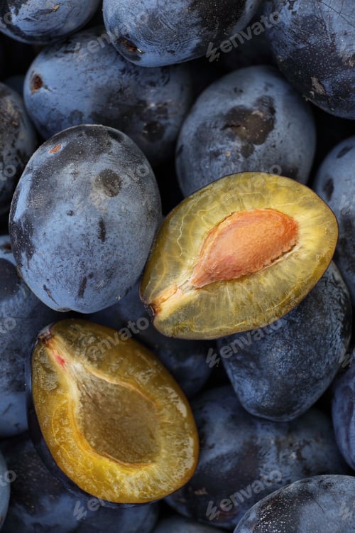 Preview: Plums