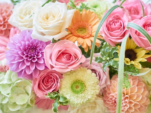 Preview: Flower arrangement for the wedding reception tables