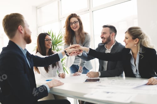 Preview: Succesful enterprenours and business people