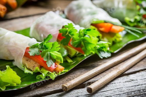 Preview: Spring rolls with vegetables and chicken