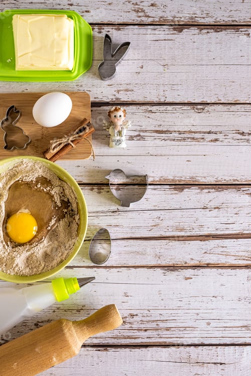 Preview: Flat lay on ingredients for baking cookies for Easter