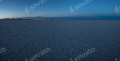 Preview: Sunrise on the Salar of Uyuni in the morning, Bolivia