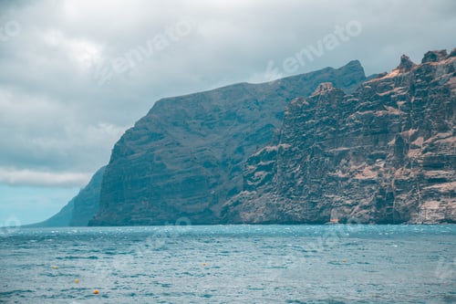 Preview: Rocky cliff at tropical island