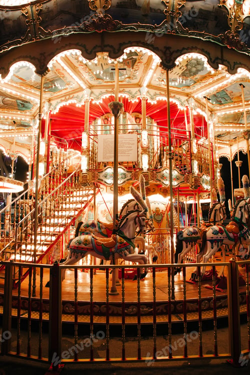 Preview: Luna Park
