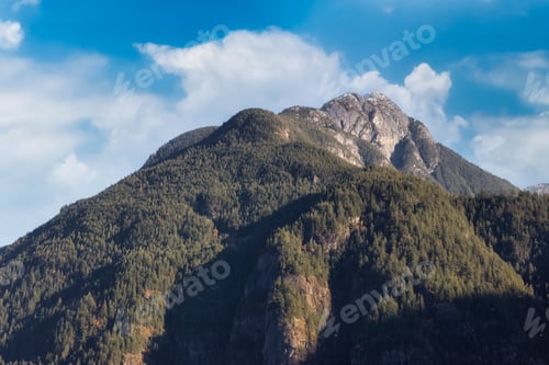 Preview: Canadian Nature Mountain Landscape