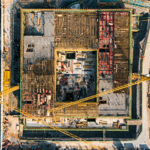 Preview: an aerial view of a large building that is under construction