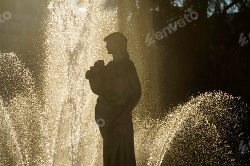 Preview: Milan, Italy: Four Seasons fountain at Citylife