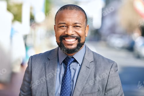 Preview: Shot of a businessman wearing a suit while out in the city