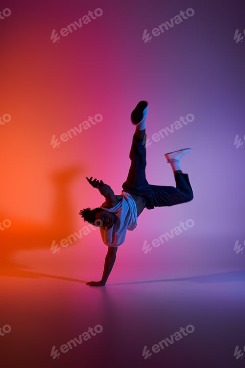 Preview: A dancers silhouette in vivid hues