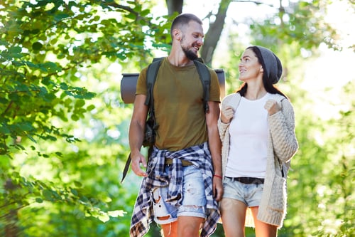 Preview: Young backpackers