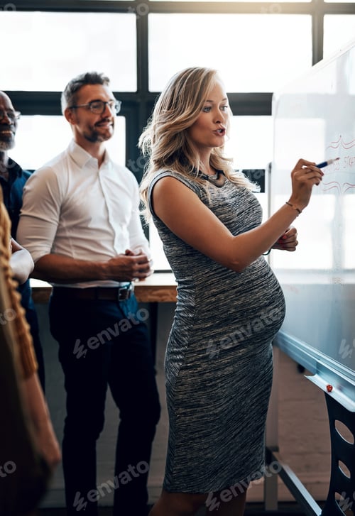 Preview: Making sure her responsibilities are taken care of before maternity leave