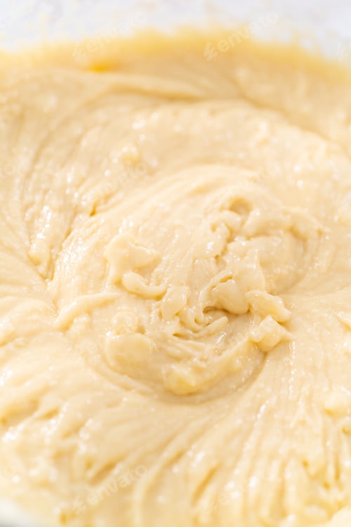 Preview: Apple bundt cake with caramel glaze