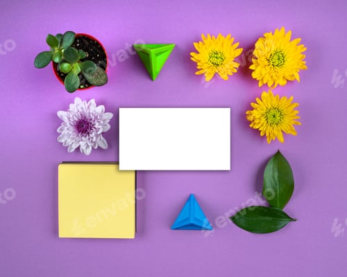 Preview: White paper card note bright flowers geometric composition mockup. copy space, purple background
