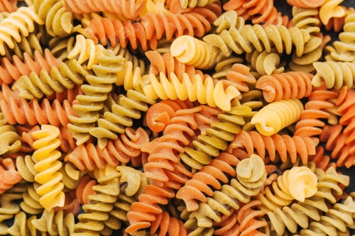 Preview: Colorful fusilli pasta in a creative arrangement suitable for a meal preparation