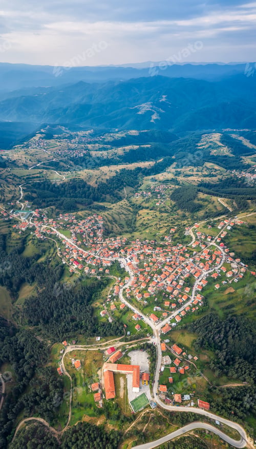Preview: Aerial view of a small mountain village