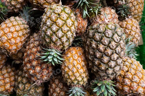 Preview: Group Of Pineapple Fruit At Traditional Marketplace In Taiwan