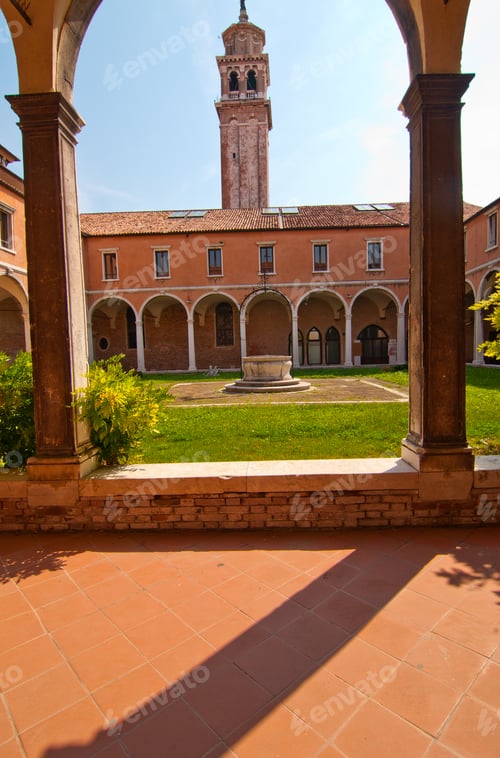 Preview: Venice Italy scuola dei Carmini