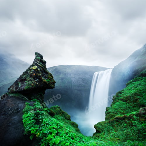 Preview: Famous Skogafoss waterfall