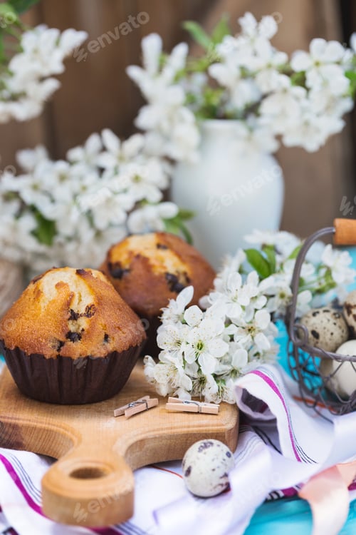 Preview: the happy easter