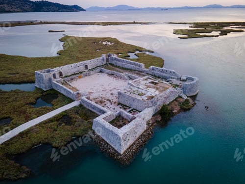 Preview: Ali pasha's castle in Butrint lake national park