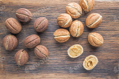 Preview: walnut shaped cookies