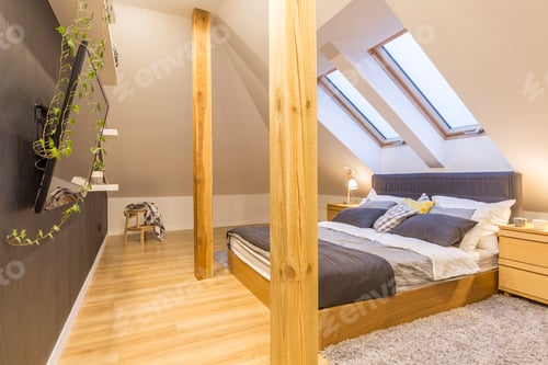 Preview: Bed in wooden bedroom