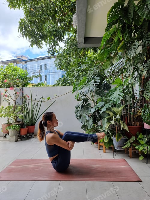 Preview: Yoga at home