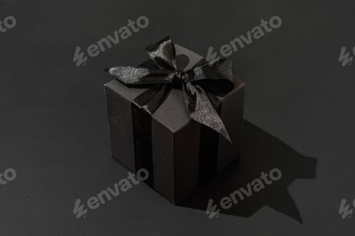 Preview: Black gift box with bow