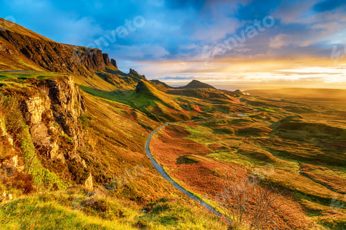 Preview: Beautiful sunrise over the Quiraing on the Isle of Skye