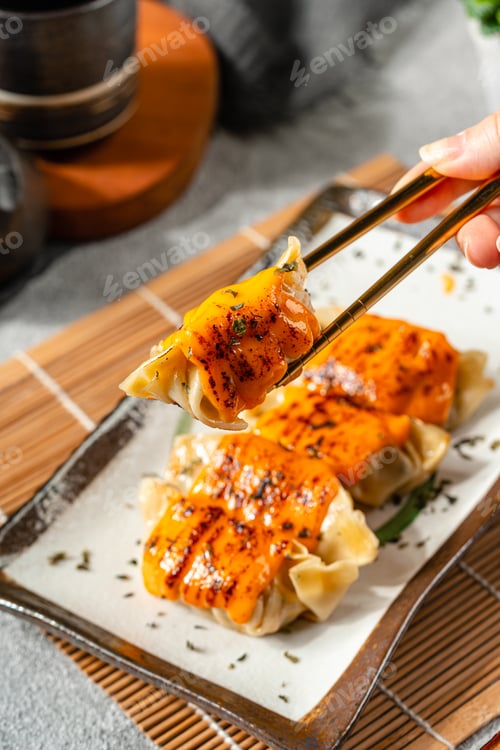 Preview: Grilled Gyoza