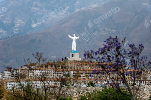 Preview: Huascaran National Park in Peru in Yungay.