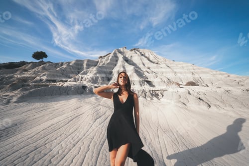 Preview: happy girl for summer vacation